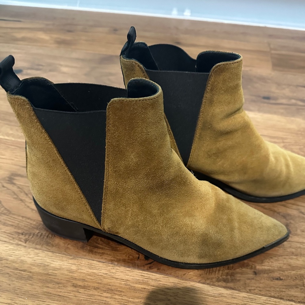 Acne studios ankle boots size 38